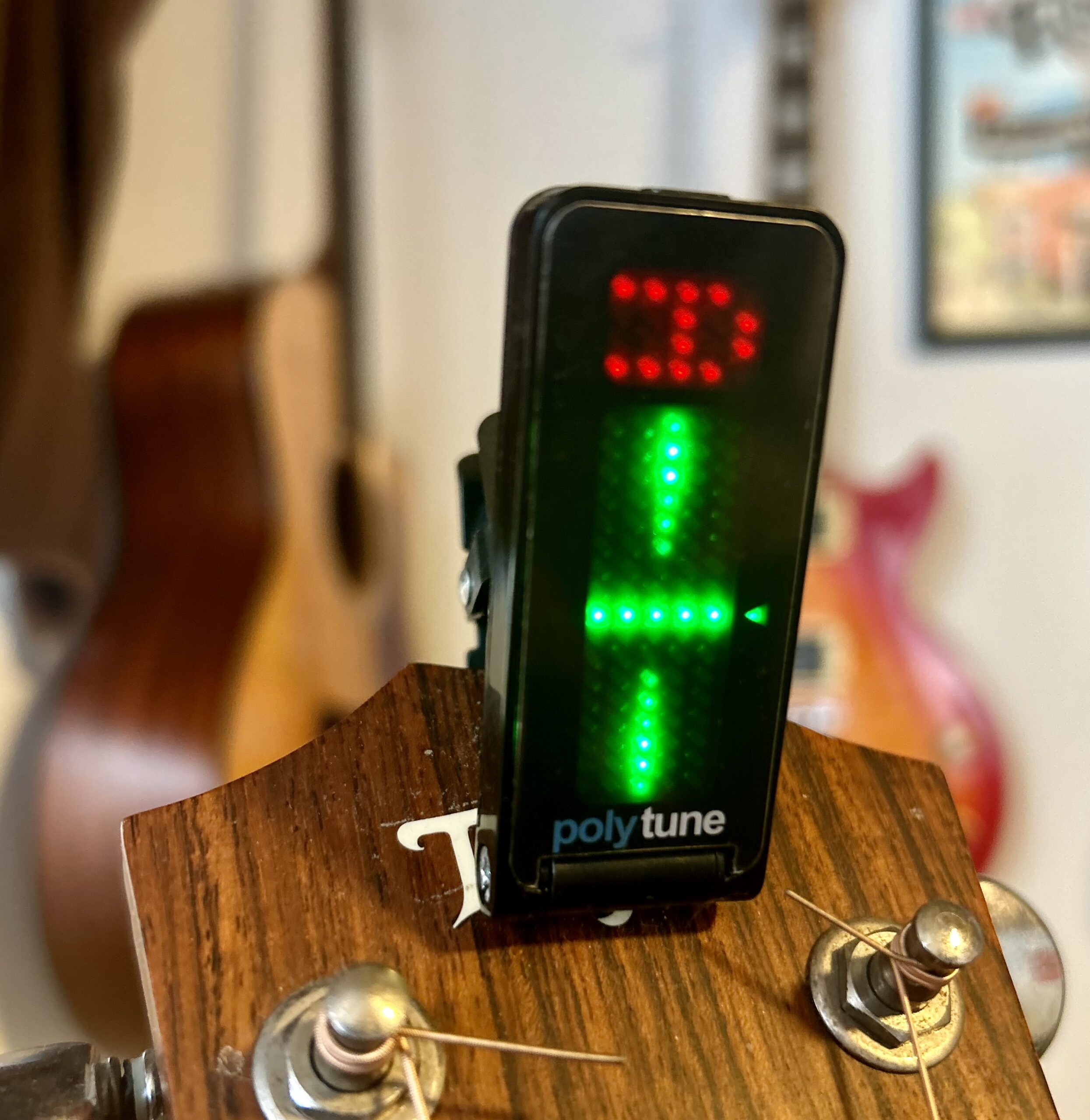 The PolyTune Clip and what polyphonic tuning is actually for