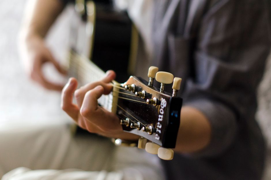 Open Tuning for Beginners: Where to Start Without Wrecking Your Guitar